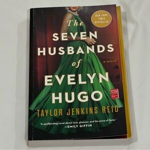 ~sold~ ‘The Seven Husbands of Evelyn Hugo’ Book by Taylor Jenkins Reid